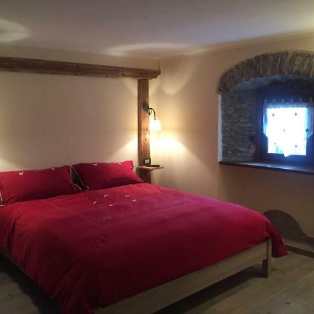 La Boule De Neige Bed & Breakfast Pré-Saint-Didier Екстериор снимка